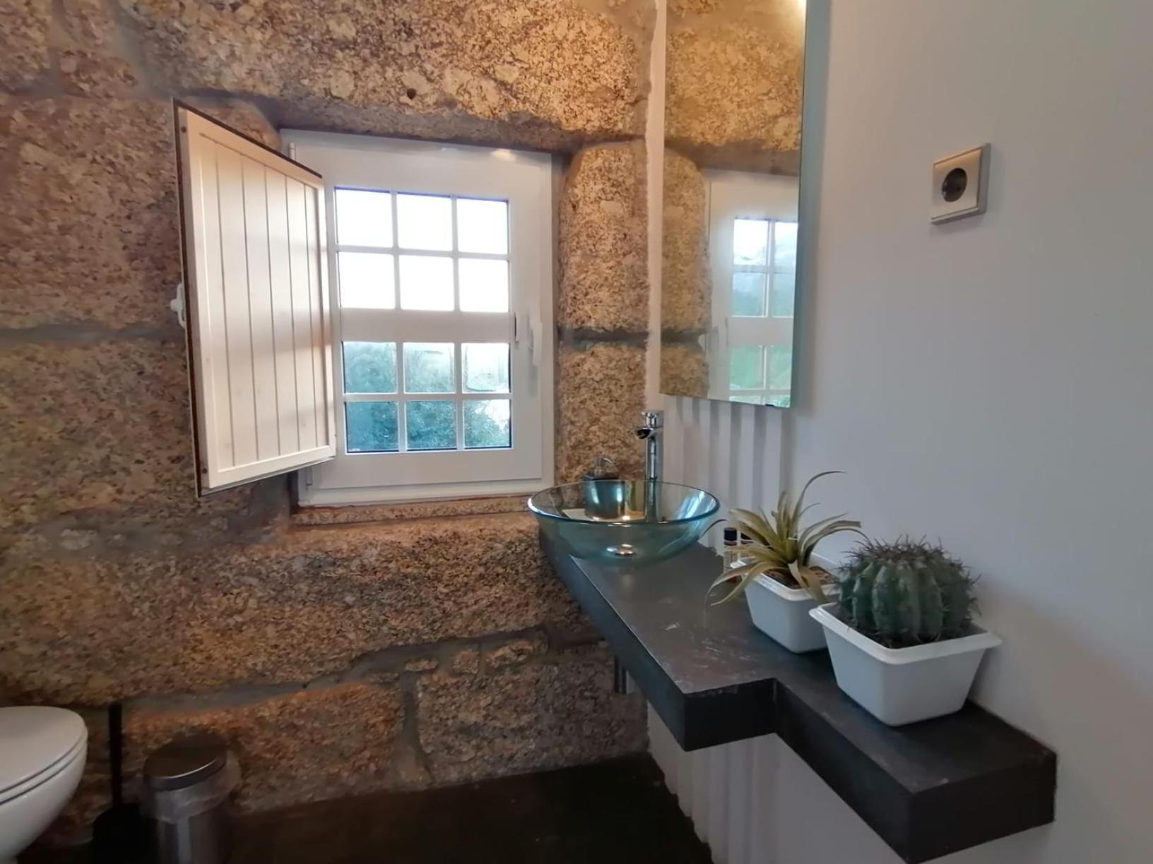 "Bouca Drigues" Casa Antiga De Pedra Com Piscina E Vista Rio Villa อามารังติ ภายนอก รูปภาพ
