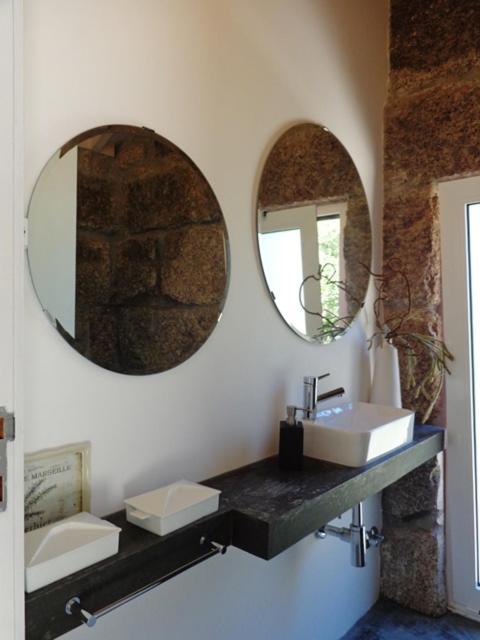 "Bouca Drigues" Casa Antiga De Pedra Com Piscina E Vista Rio Villa อามารังติ ภายนอก รูปภาพ